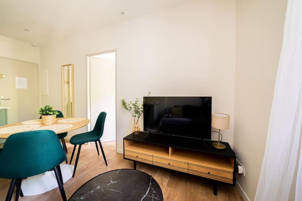 Le Pearl Appartement De Charme En Bord Riviere Collobrières 외부 사진