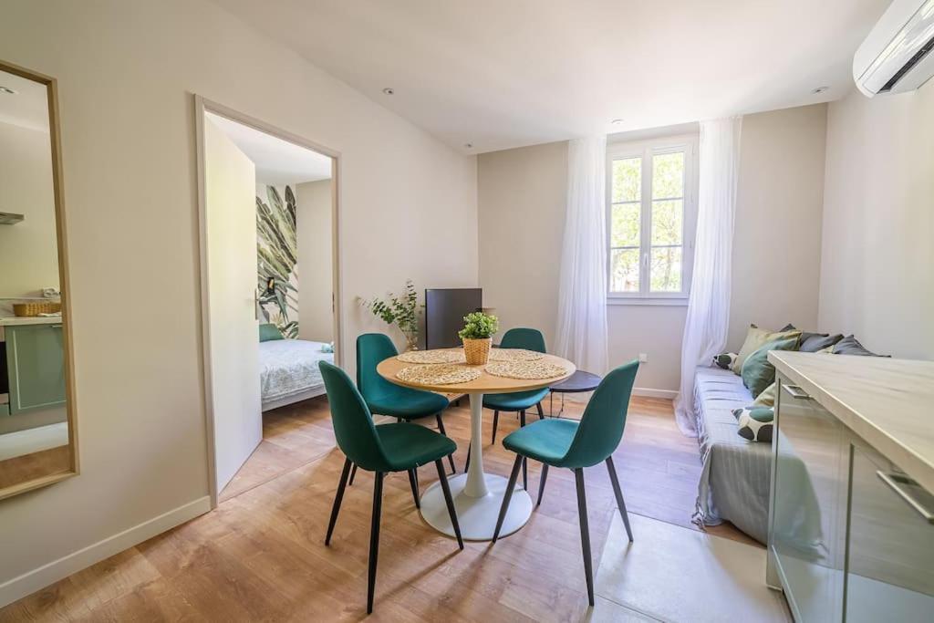Le Pearl Appartement De Charme En Bord Riviere Collobrières 외부 사진