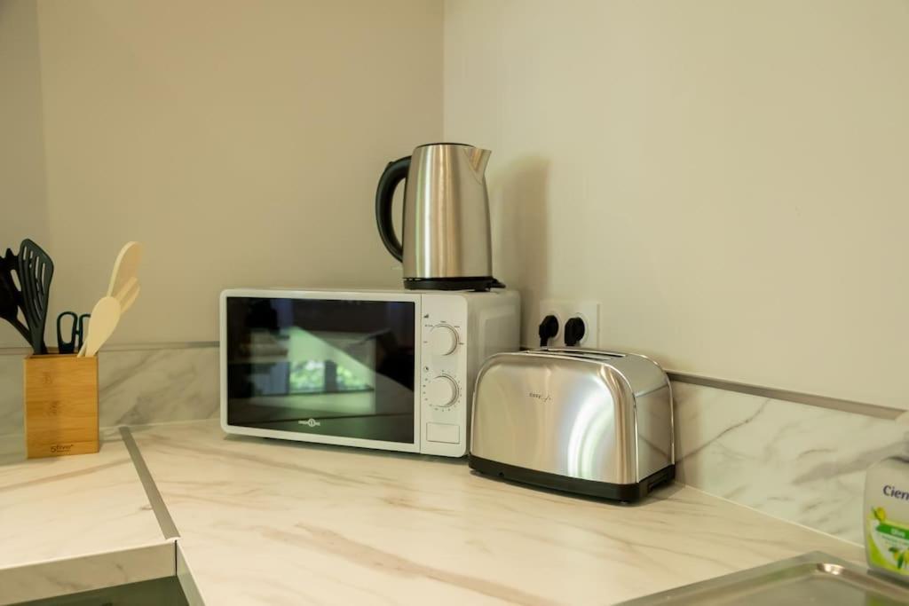 Le Pearl Appartement De Charme En Bord Riviere Collobrières 외부 사진